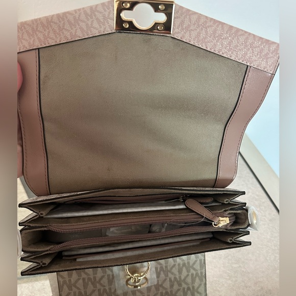 New Michael Kors two toned Hendrix bag. Coated canvas. - Picture 3 of 7